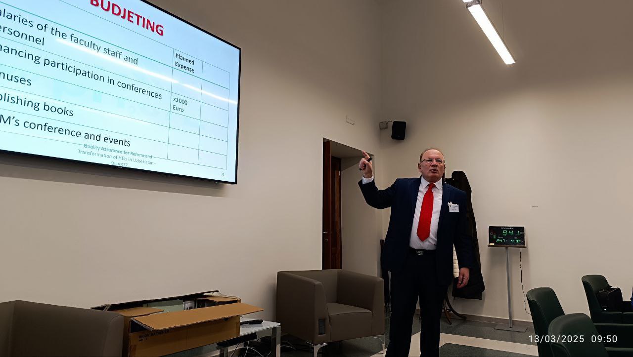Lecture image 2